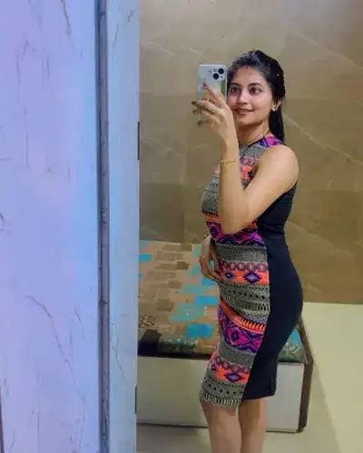 Escort Vanthali